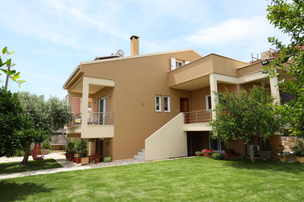 Fou'S Apartment Nafpaktos Екстериор снимка