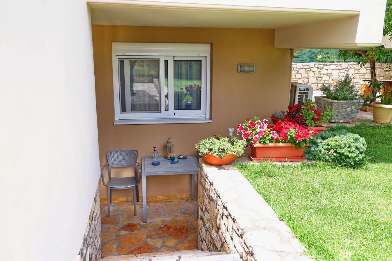 Fou'S Apartment Nafpaktos Екстериор снимка