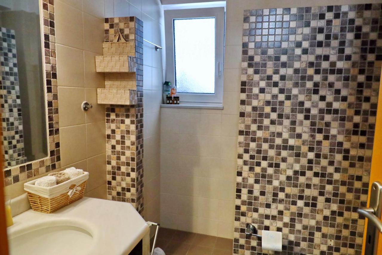 Fou'S Apartment Nafpaktos Екстериор снимка
