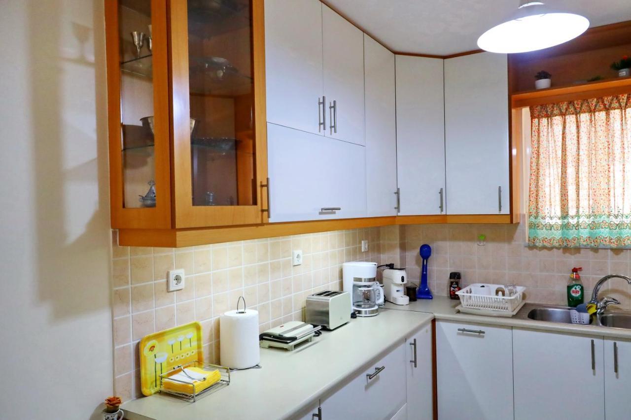 Fou'S Apartment Nafpaktos Екстериор снимка